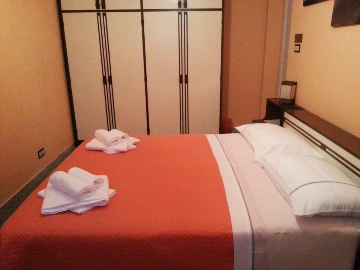 קוסנזה B&B Night & Day מראה חיצוני תמונה