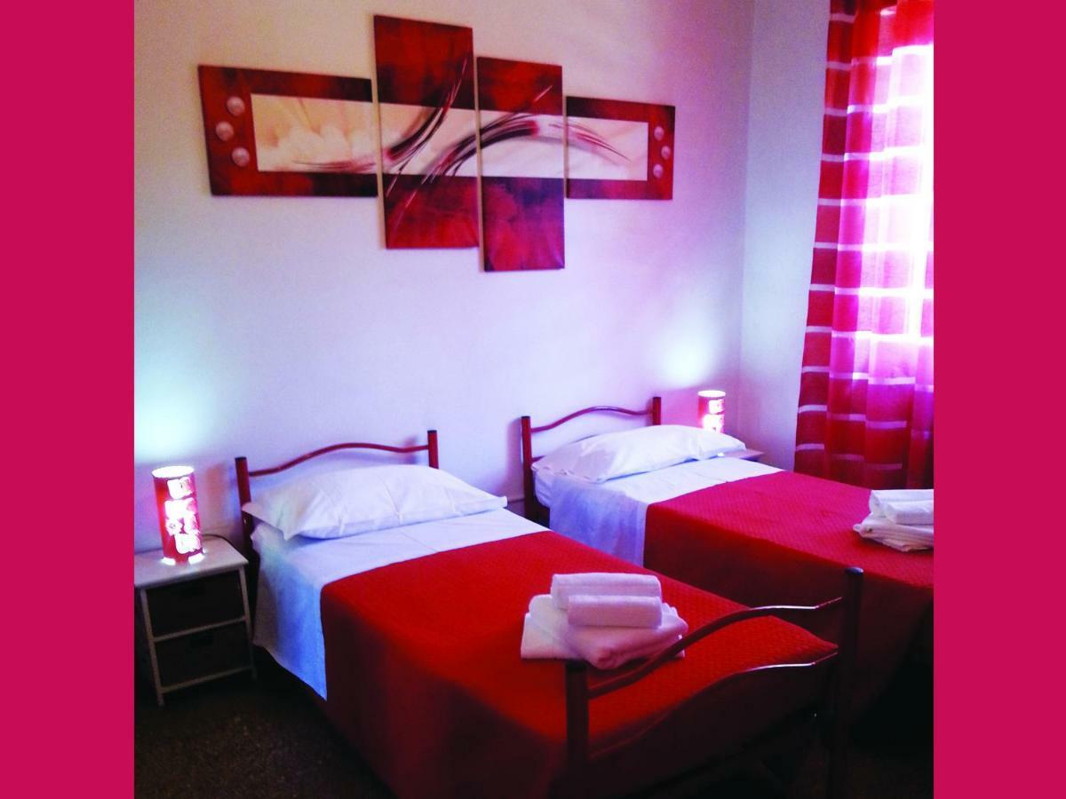 קוסנזה B&B Night & Day מראה חיצוני תמונה