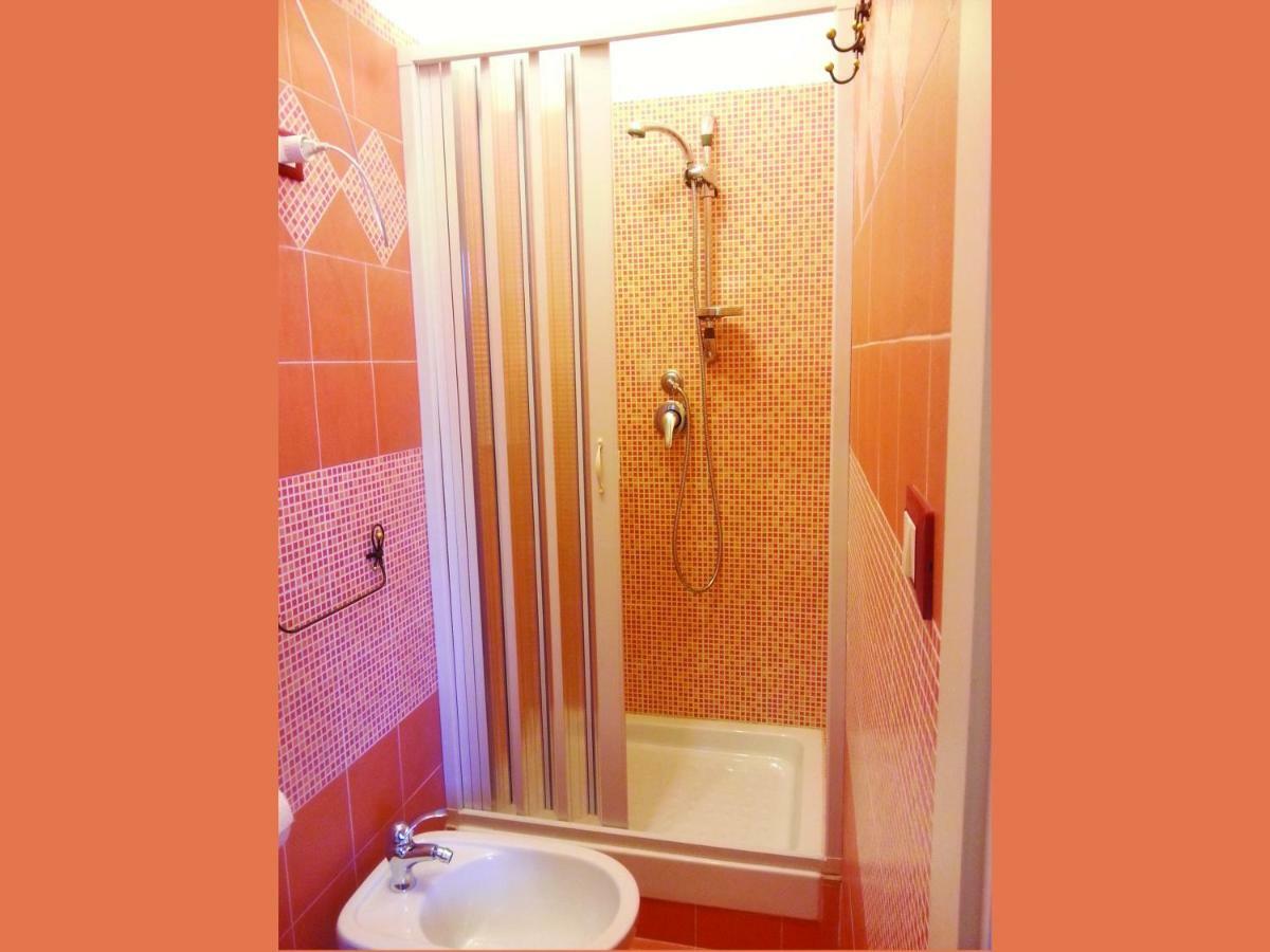 קוסנזה B&B Night & Day מראה חיצוני תמונה